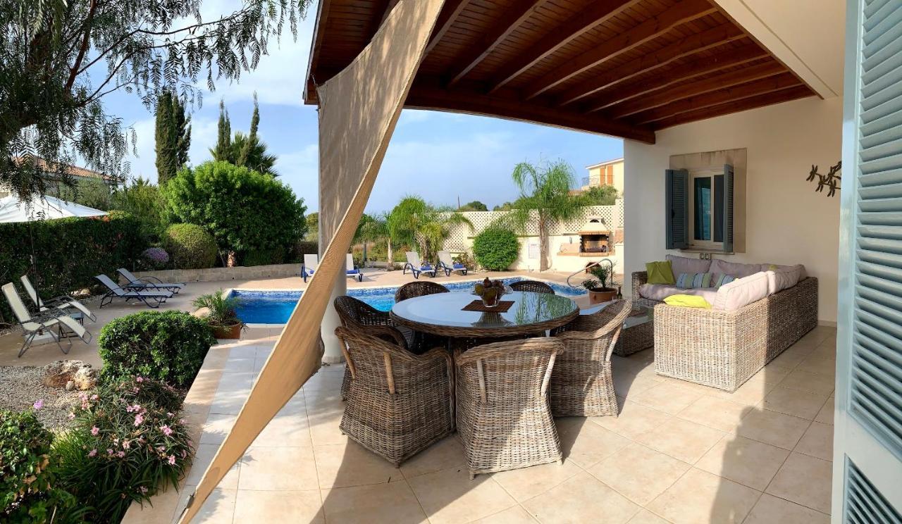 Beach Villa Gladiolus Neo Chorio Exterior foto